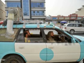 عکس تاکسی مجهز به کولر آب در قندهار