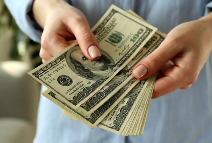 قیمت دلار در پشت پرده افزایش یافته است. در روزهای آینده ، نسبت دلار کاهش یافته است؟