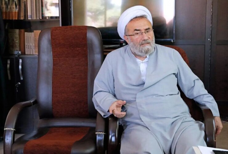 نخستین جلسه مسیح محیری با آخرین نخست وزیر ایران 14 نخستین جلسه مسیح محیری با آخرین نخست وزیر ایران