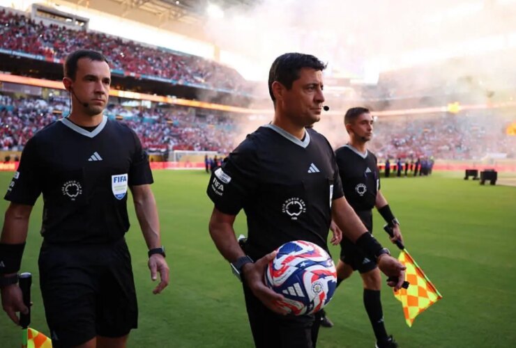 واکنش ویژه Alireza Foghani به آزمایش مسابقه نهایی جام جهانی 28 واکنش ویژه Alireza Foghani به آزمایش مسابقه نهایی جام جهانی