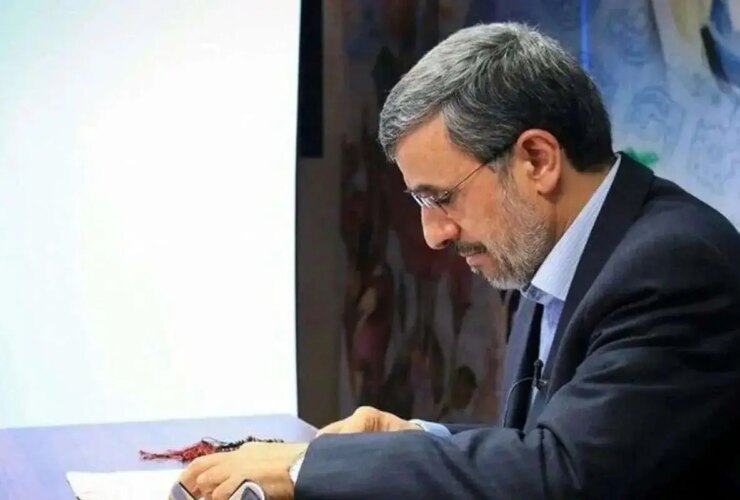 وقتی موساد می گوید احمدی نژاد به نفع ما است. مرد ساکت مرد نیز بحث برانگیز است