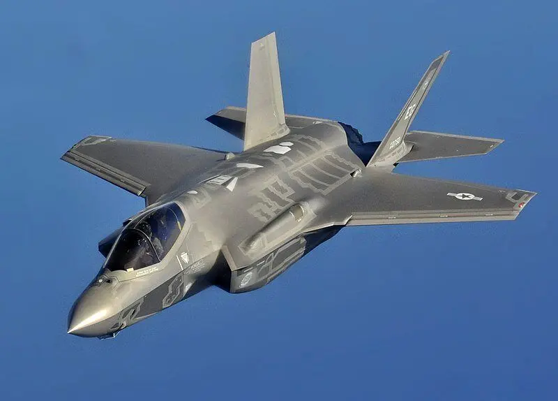 پرواز F-1 Flying چقدر پرواز می کند؟