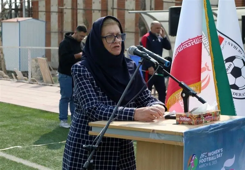 چه کسی با این واقعیت مخالفت کرد که سید حسین در استقلال باقی مانده است؟