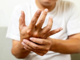 چگونه می توان لرزهای غیر منتظره دستها را کنترل کرد؟