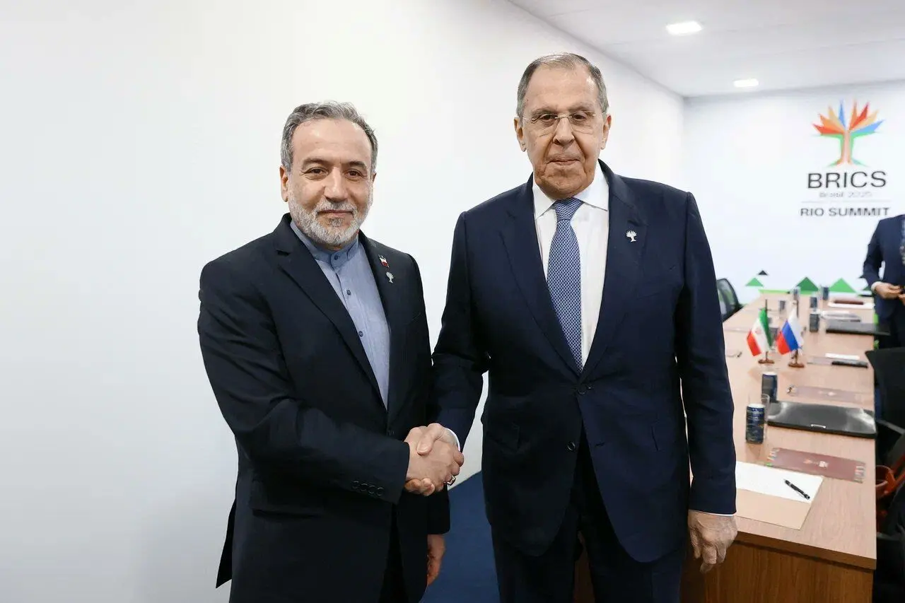 چین محل زندگی عراق و لاوروف است