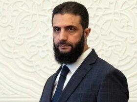 ژلانی: سوریه از جنگ نمی ترسد و آماده جنگ است