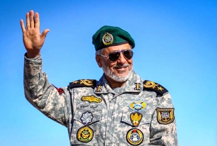 اگر دشمن اشتباه کند ، باید به آن پاسخ داد تا از انجام این کار جلوگیری شود.