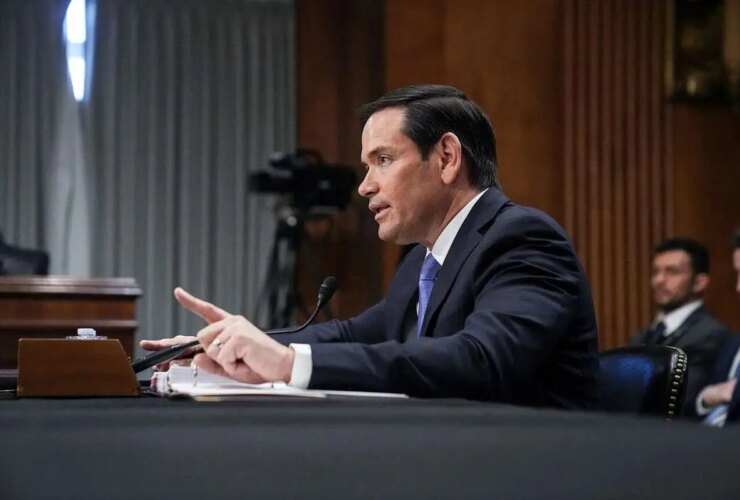 وزیر امور خارجه ایالات متحده: درگیری مستقیم نظامی بین ایالات متحده و روسیه امکان پذیر نیست