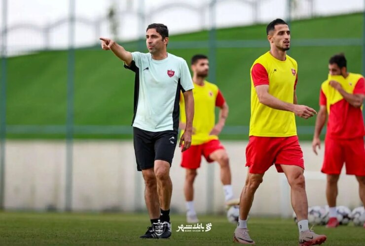 تصمیم بحث برانگیز وهید هاشمی ؛ 5 ستاره پرسپولیس در لیست مازاد