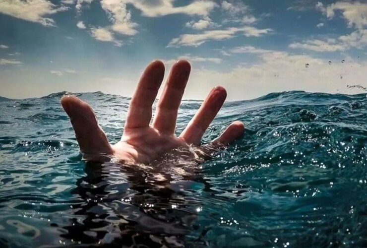 سه دانش آموز تهانی در ساحل رامسر غرق شدند