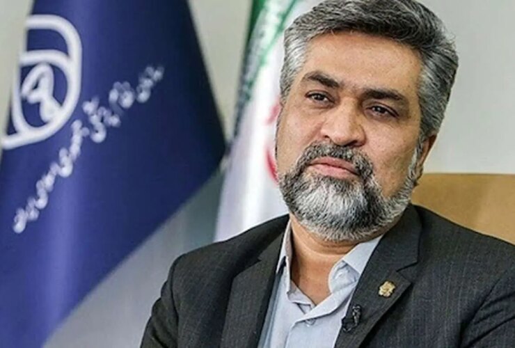 واکنش وزارت بهداشت برای جلوگیری از معالجه پزشک در فعالیت های سیاسی 24 واکنش وزارت بهداشت برای جلوگیری از معالجه پزشک در فعالیت های سیاسی