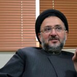Abtahi̇: دستیار بزرگ بازوی کشور لارژانی