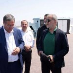 تصاویر پزشکانی که از دریاچه ارومیا بازدید می کنند