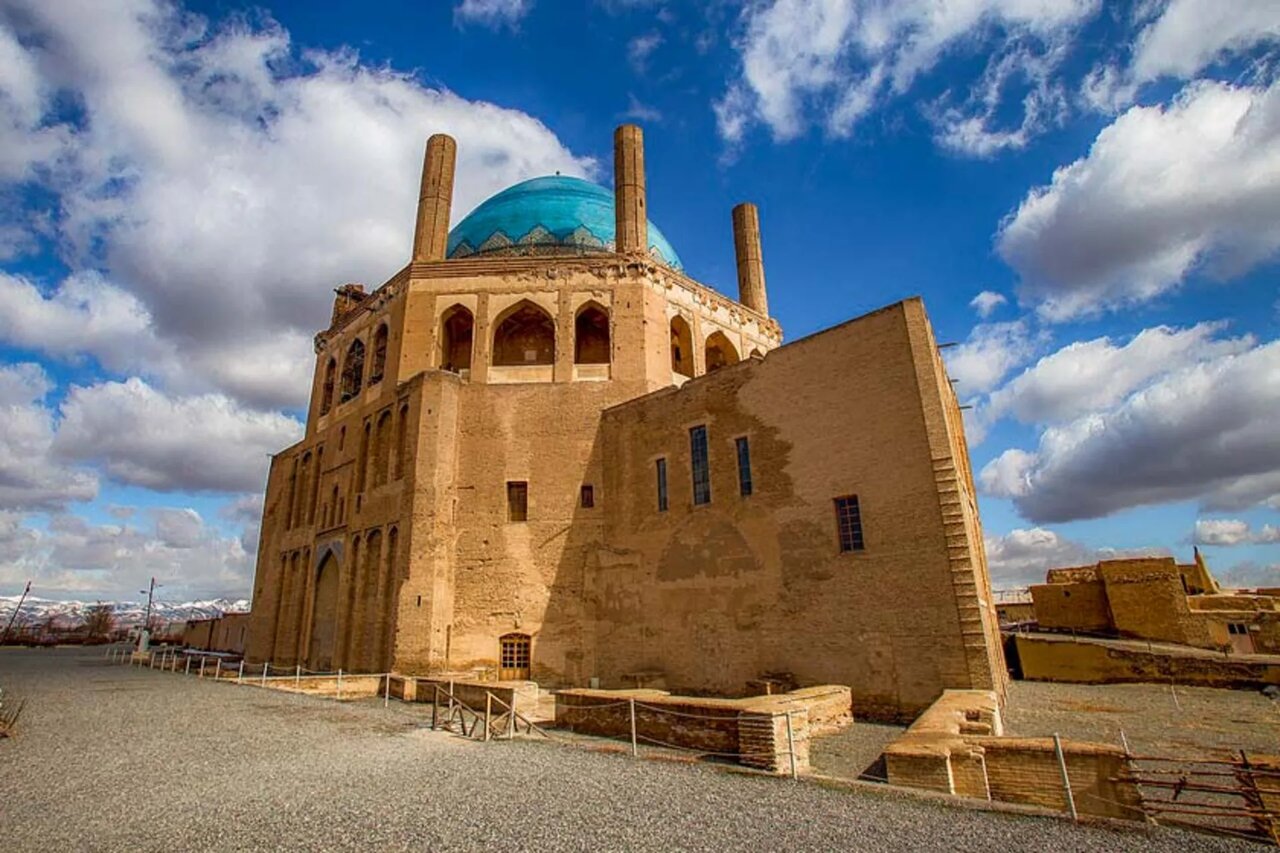 کشف مقبره سلطنتی ایلهانید در نزدیکی گنبد سولتانی