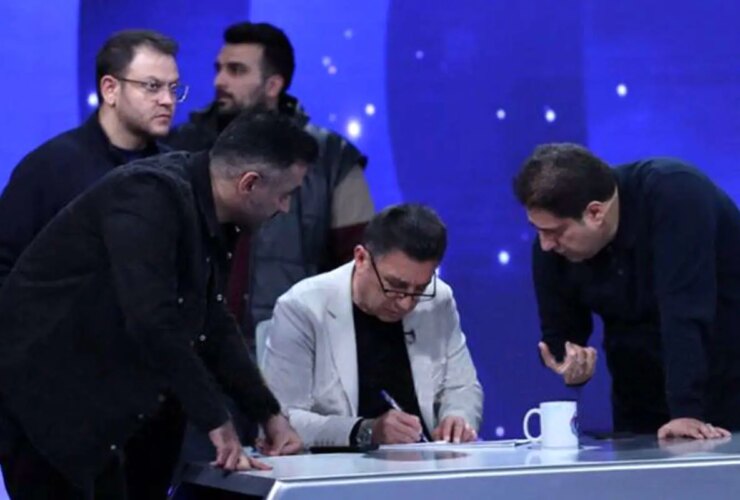 واکنش امیر قلانی به ادعای بحث برانگیز مجلس