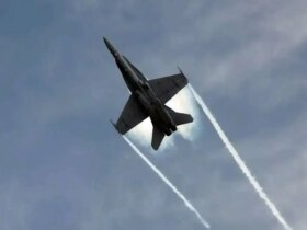 برای نجات یک لحظه جادویی ؛ رنگین کمان بخار در F-18 Fighter Alial Show