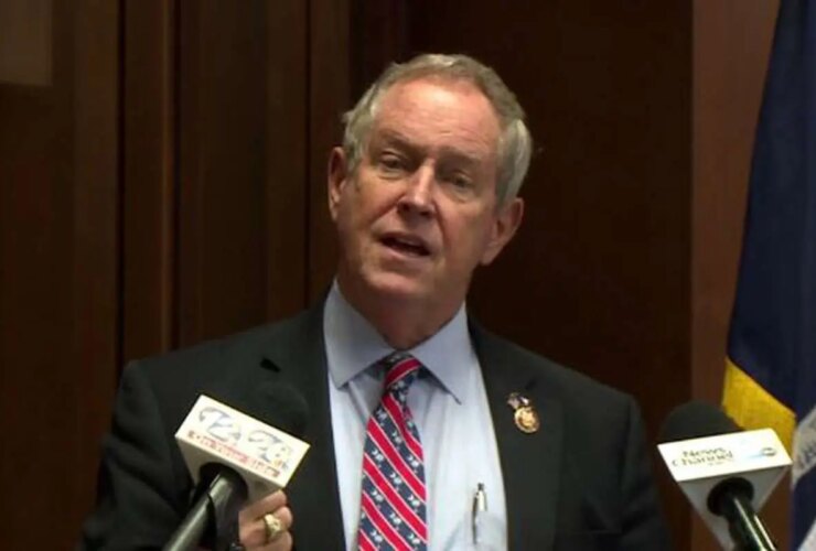 عصبانیت کنگره ایالات متحده از سفر لاژانی به عراق 27 عصبانیت کنگره ایالات متحده از سفر لاژانی به عراق