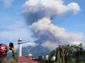 تصاویر Marap Indonesia آتشفشان ادامه دارد