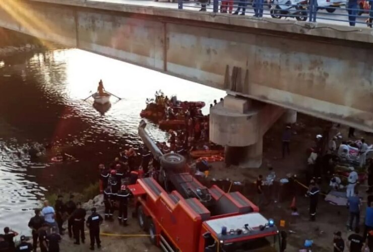 حوادث اتوبوس در الجزایر ؛ ۱۷ کشته و زخمی شد