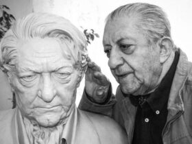وقتی Ezzatollah Entezami مورد قبلی را بخوانید