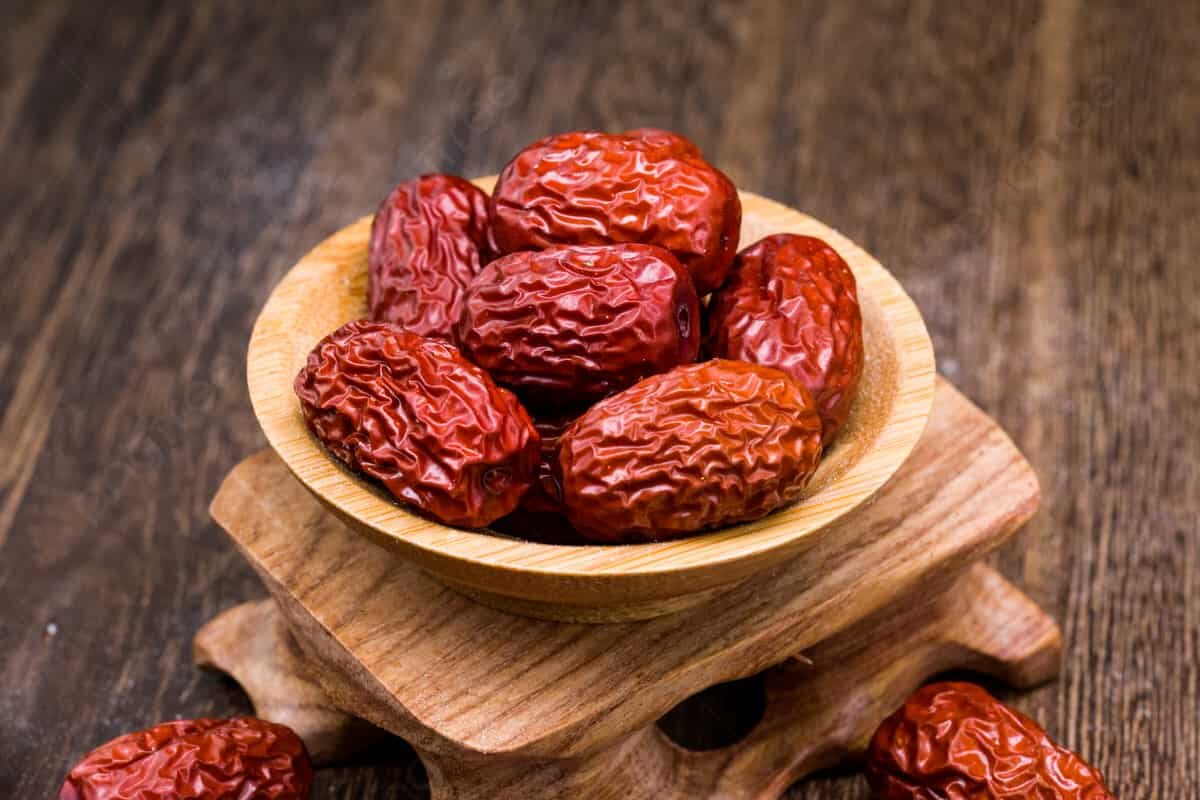 بهترین زمان برای استفاده از خواص و مضرات Jujube +