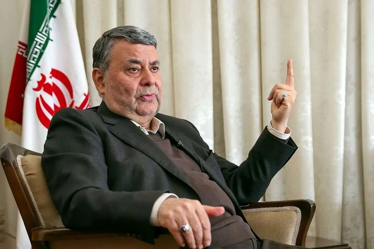 محمد صدر: مراکز دفاعی کشور به اسرائیل به روسیه