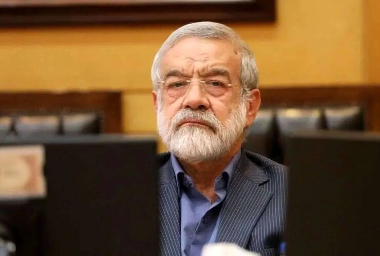 غزانفری: این مهم است که ببینیم دولت پزشکی دستور رهبری را در مورد تنگه هورموز انجام داده است یا خیر.