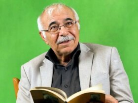 در حالی که شک نشسته است ، من از برگ مطمئن هستم