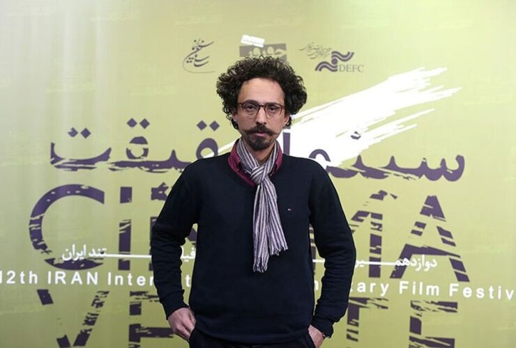 در "درخت زردآلو" بیا