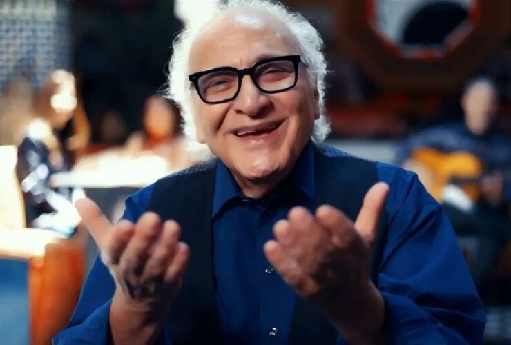 şerlik: اگر آنها مرا دعوت کنند ، من بعد از 5 سال به ایران برمی گردم