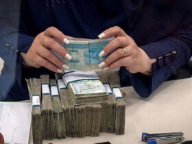 افزایش حقوق این گروه از کارمندان.