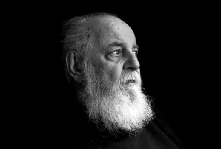 Houshang Ebtehaj ؛ "سایه" بالاتر از ادبیات معاصر ایرانی