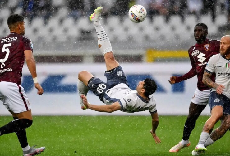 Taromi منتظر تماس "Nuno Sprito" است. انگلیس خارج از یک شرط لغو می شود 24 Taromi منتظر تماس "Nuno Sprito" است. انگلیس خارج از یک شرط لغو می شود