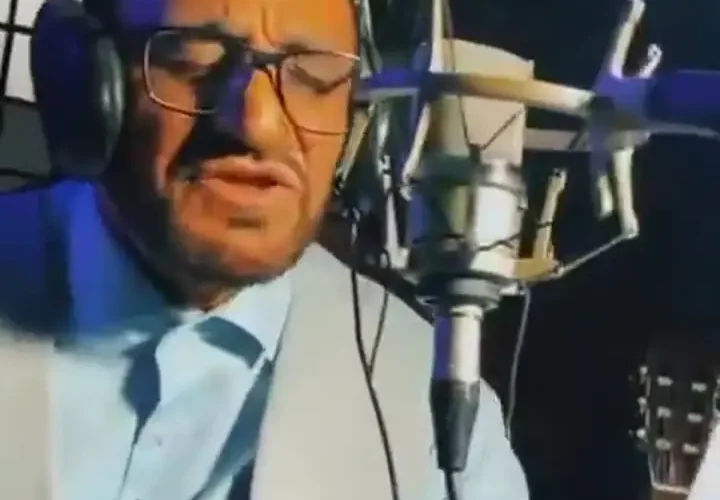 آقای خواننده "جدی" شد!