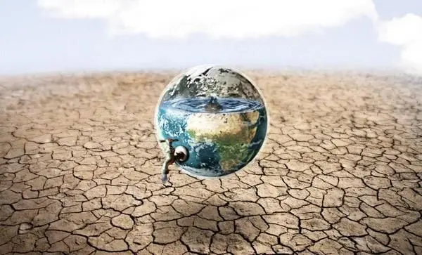 آیا تولید کنندگان آب خورشید می توانند ناجی بحران کم آبی باشند؟