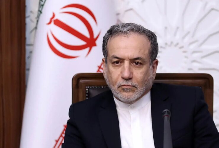 اراکچی: من همه را متقاعد کردم که مذاکره کنند.