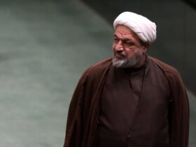 از Aghazades در توییتر ؛ درخواست روزنامه اصلی برای محاکمه