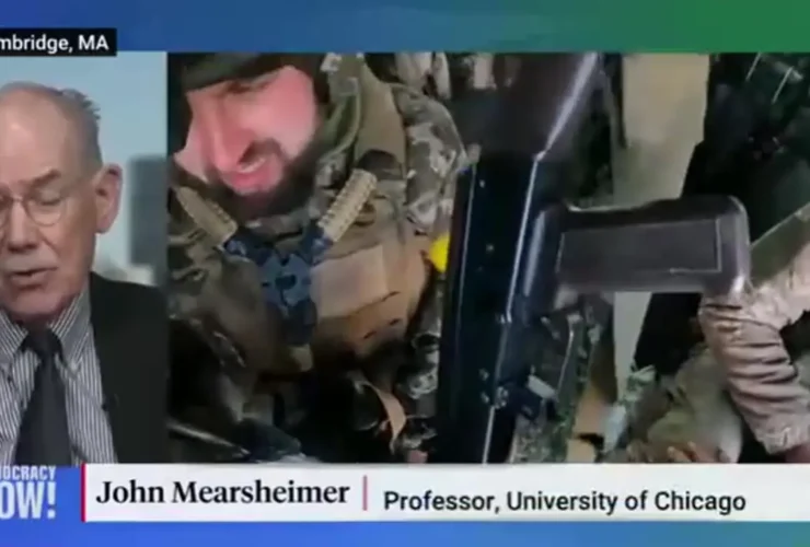 استاد روابط بین الملل: ترامپ با روسیه موافق نخواهد بود!