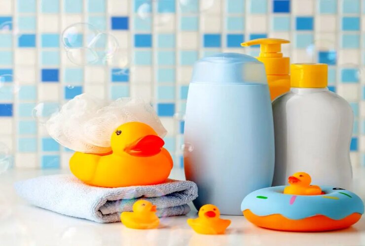 استفاده جالب از شامپو کودک که نمی دانید 28 استفاده جالب از شامپو کودک که نمی دانید