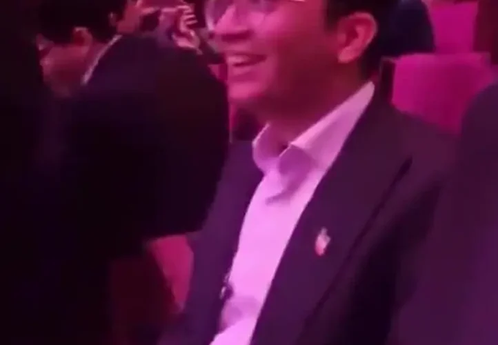 اعلام قهرمانی تیمی نجوم و نجوم ایرانی 6 اعلام قهرمانی تیمی نجوم و نجوم ایرانی