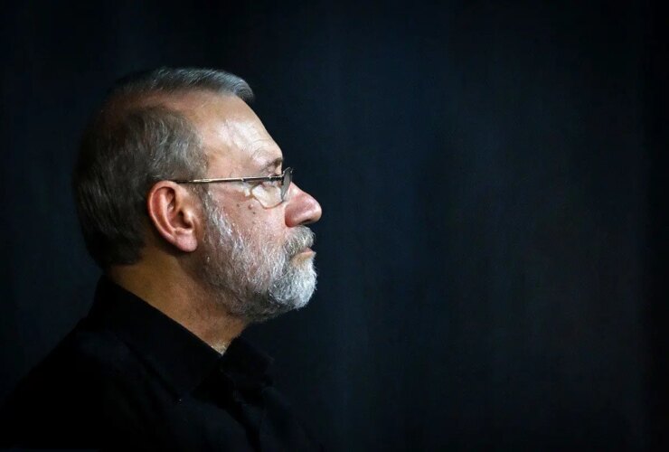 این ویژگی لاژانی باعث می شود که او به بالای هرم برق برگردد