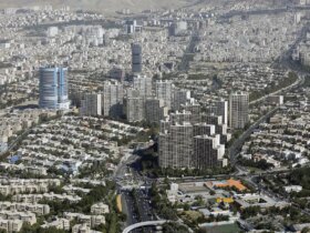 با محرمانه بودن وداع با تهران