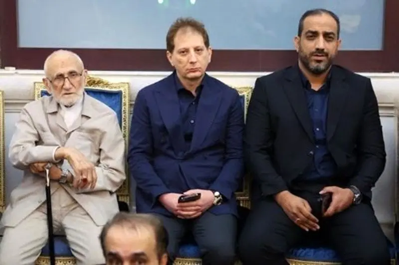 باباک زنجانی و مبارزه بانک مرکزی ؛ چه کسی درست است؟