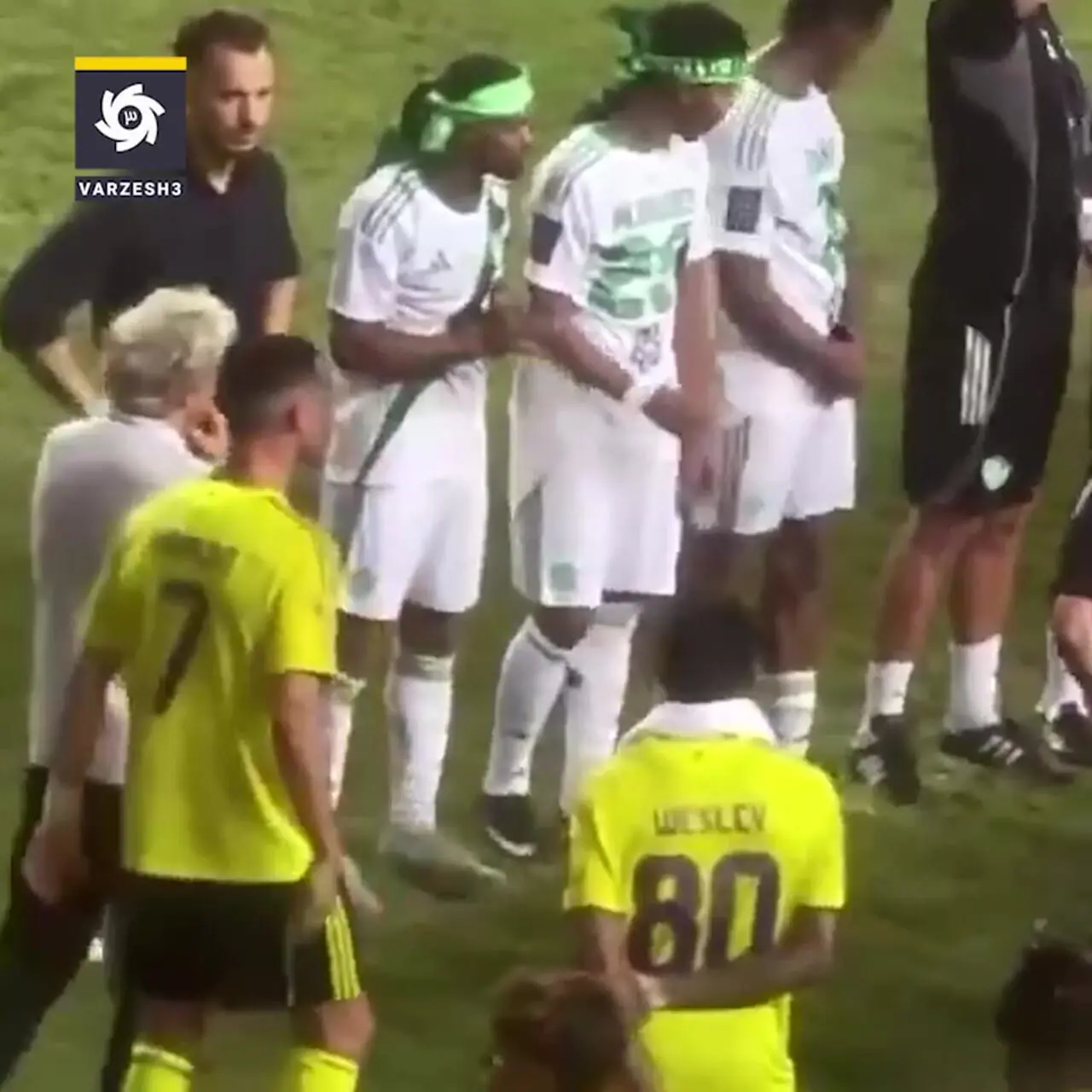 برای دیدن آرزوهای رونالدو مانند یک فرمانده: سر خود را بلند کنید!