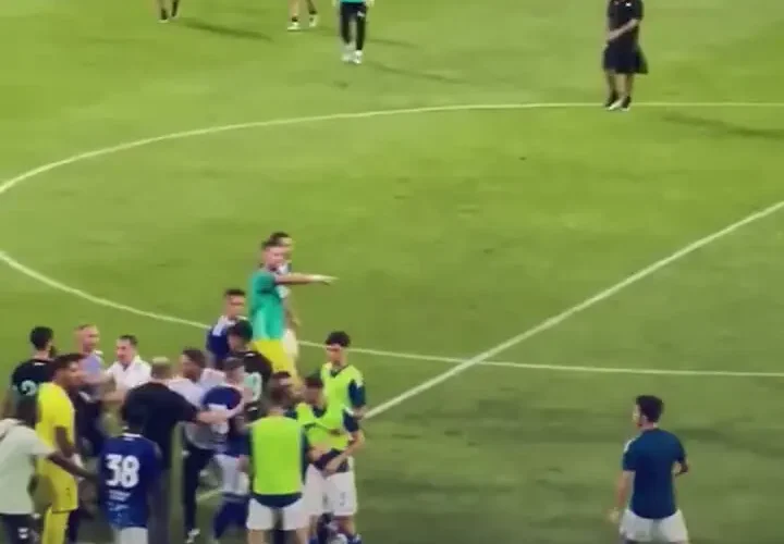 برای دیدن درگیری های شدید Betis و COMO درگیری های شدید