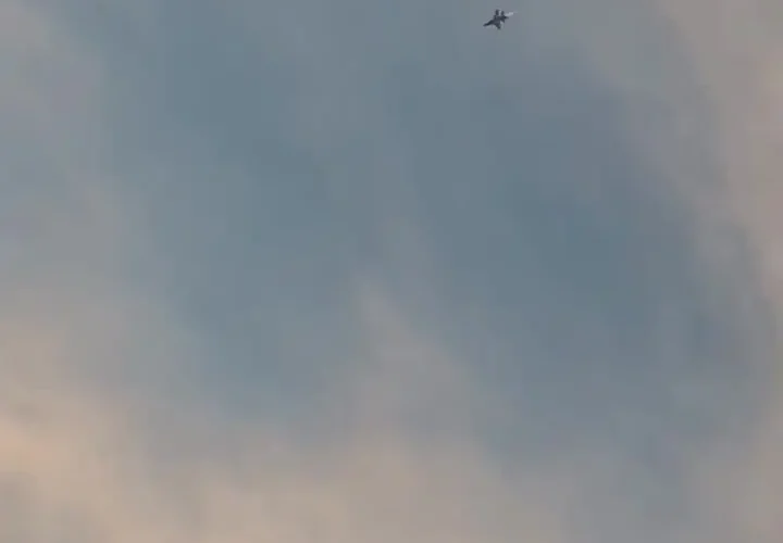 برای دیدن سقوط و لحظه سوزش F -Fighter در لهستان