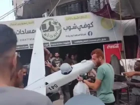 برای دیدن هویت اسرائیلی در پهپاد در غزه سقوط می کند