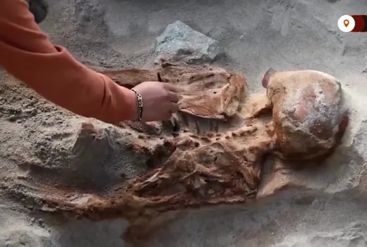 برای دیدن کشف ویرانه های 5 ساله قربانیان انسانی در معبد قدیمی پرو 18 برای دیدن کشف ویرانه های 5 ساله قربانیان انسانی در معبد قدیمی پرو