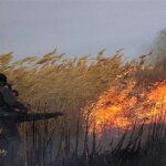 تالاب طوفان در آتش و آب ؛ تنها راه ذخیره!