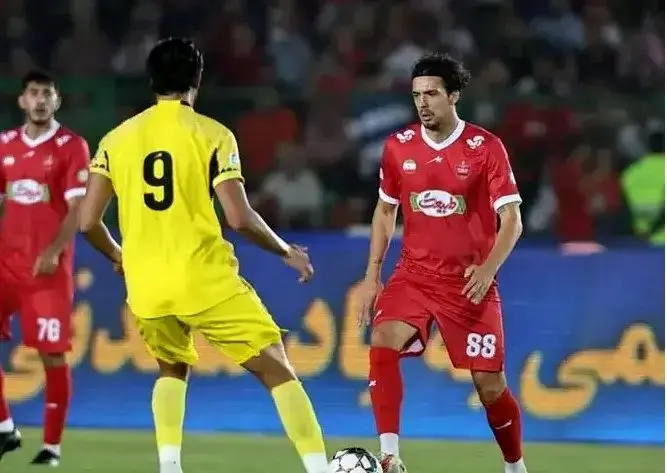 ترکیب احتمالی پرسپولیس در برابر سپاهان ؛ 5 هشیمی تغییر Vahid